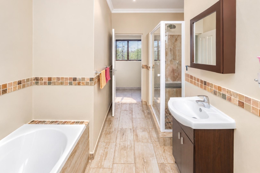 3 Bedroom Property for Sale in La Camargue Private Country Estate North West